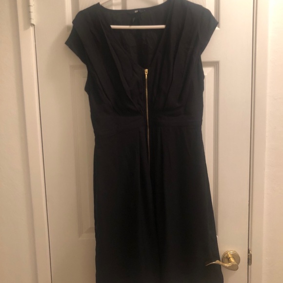 H&M: Zip front dress - Picture 1 of 1